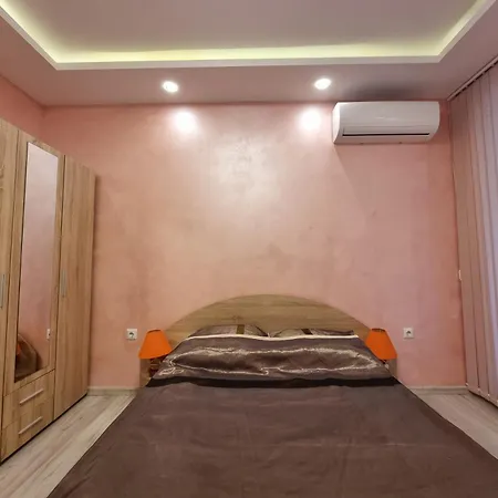 Adam And Eva Apartamento Varna